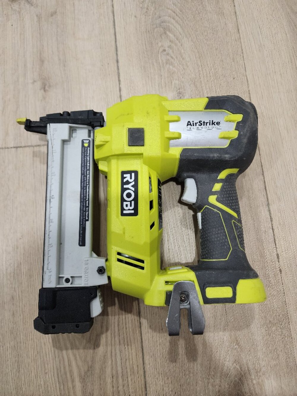 Ryobi ONE+ P360 Airstrike 18G Narrow Crown Stapler 18V Tool Only